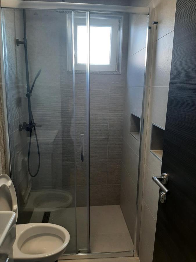 Apartman Mate Lopar Exterior foto