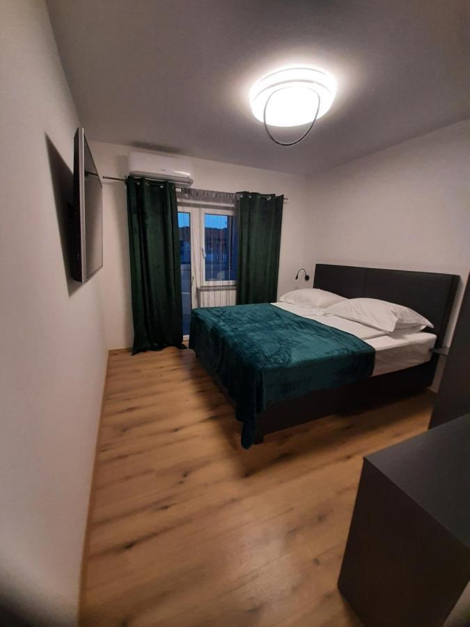 Apartman Mate Lopar Exterior foto